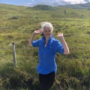 Meet your Posher, Deborah